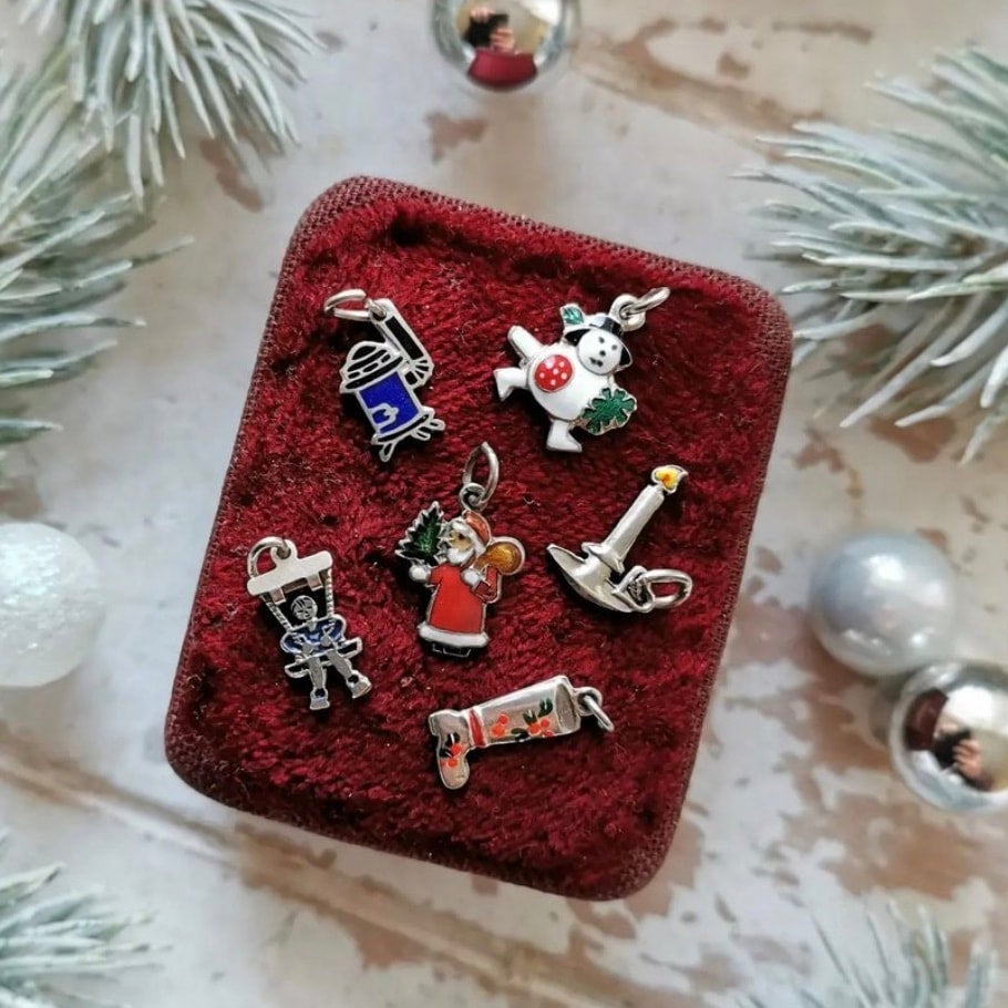 Christmas Charms Lot of 6 Enamel Sterling Silver Vintage – The Jewelry  Lady's Store